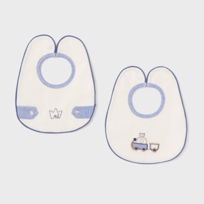 Imagen-Set-de-2-baberos-recién-nacido-MAYORAL-13-09328-059-Ecofriends-bordados-crudo-1